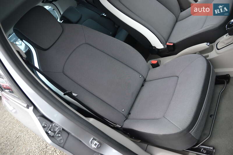 Хэтчбек Renault Zoe 2015 в Луцке