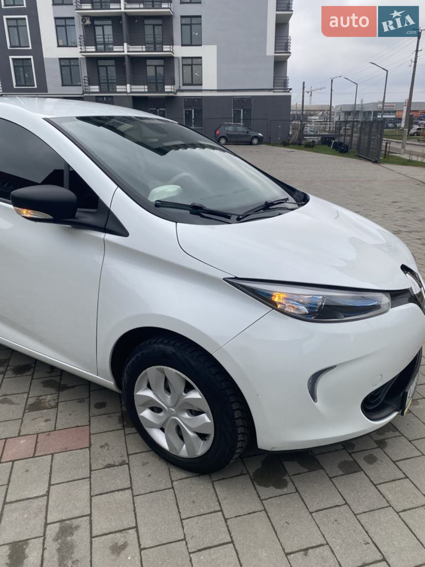 2017 Renault ZOE - мініатюра 8