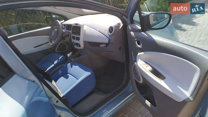 Хэтчбек Renault Zoe 2013 в Золочеве