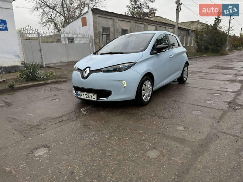 Хэтчбек Renault Zoe 2016 в Одессе