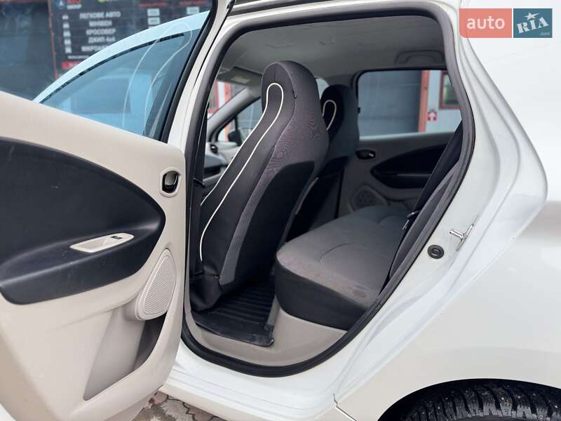 Хэтчбек Renault Zoe 2014 в Львове