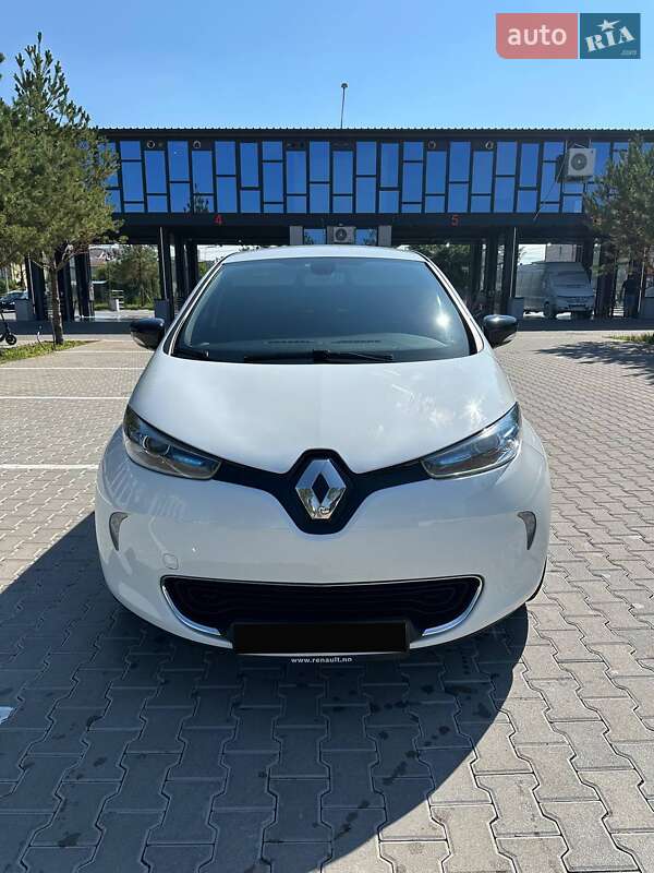 Хэтчбек Renault Zoe 2018 в Киеве