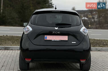 Хэтчбек Renault Zoe 2017 в 