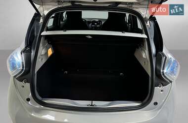 Хэтчбек Renault Zoe 2017 в 