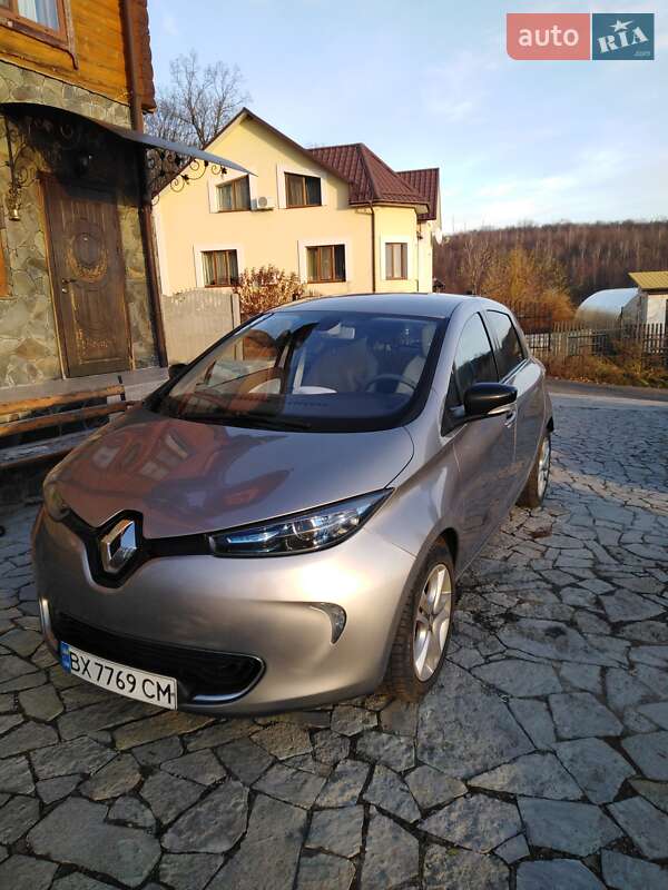 Хетчбек Renault Zoe 2014 в Хмельницькому