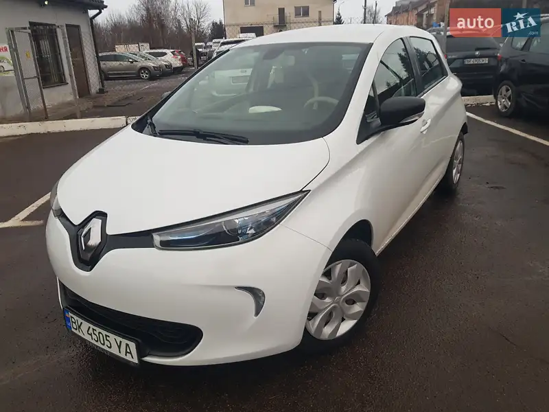 Хетчбек Renault Zoe 2019 в 