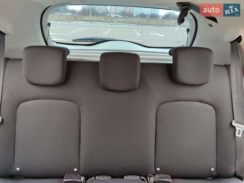 Хэтчбек Renault Zoe 2019 в Кропивницком