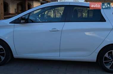 Хэтчбек Renault Zoe 2018 в 
