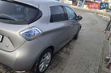 Хэтчбек Renault Zoe 2015 в Киеве