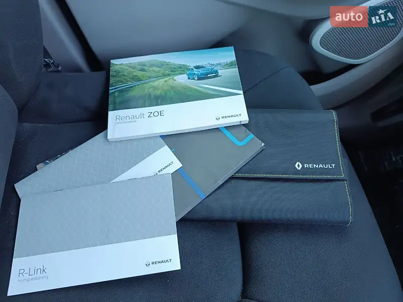 Хэтчбек Renault Zoe 2018 в Луцке документ 2 фото Хэтчбек Renault Zoe 2018 в Луцке документ