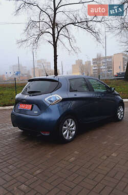 Хетчбек Renault Zoe 2019 в 