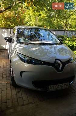 Хэтчбек Renault Zoe 2014 в Черновцах