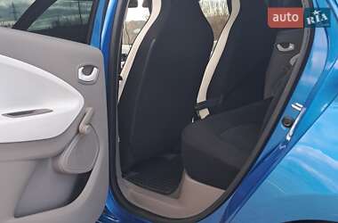 Хэтчбек Renault Zoe 2017 в 