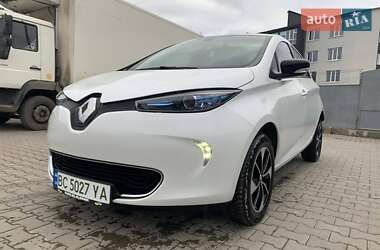 Хэтчбек Renault Zoe 2017 в 