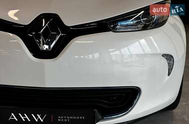 Хэтчбек Renault Zoe 2013 в 