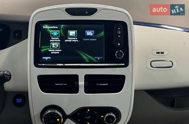 Хэтчбек Renault Zoe 2013 в 