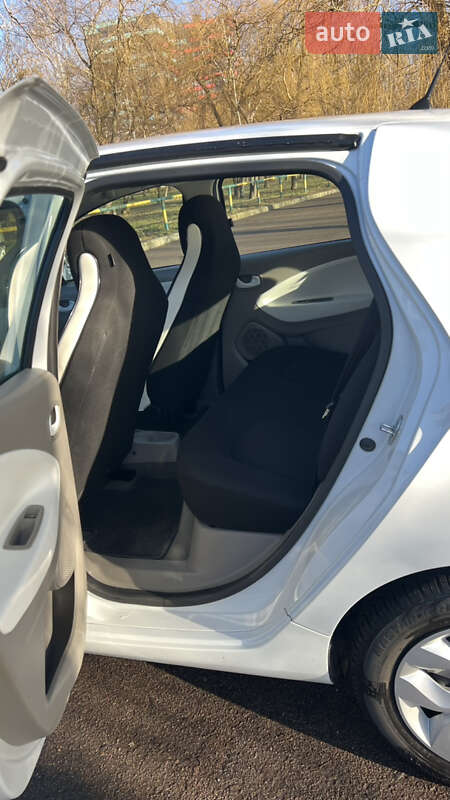 Хэтчбек Renault Zoe 2018 в Ровно