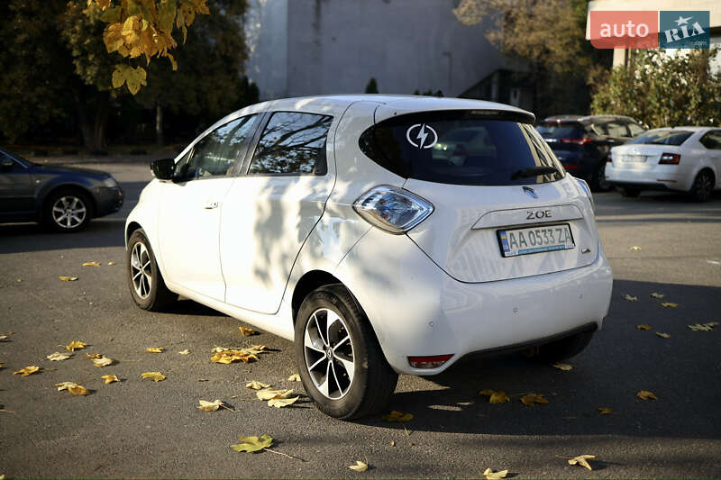 Хэтчбек Renault Zoe 2017 в Киеве фото 4 Хэтчбек Renault Zoe 2017 в Киеве