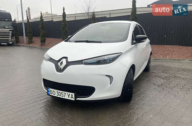 Хэтчбек Renault Zoe 2018 в 