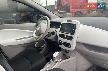 Хэтчбек Renault Zoe 2018 в 