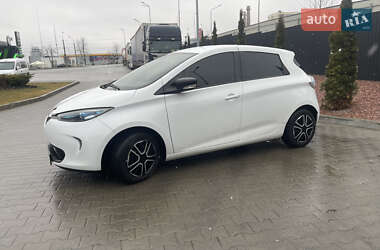 Хэтчбек Renault Zoe 2018 в 