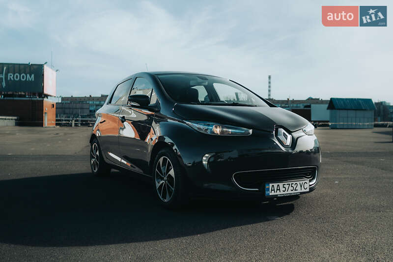 Хэтчбек Renault Zoe 2017 в Киеве