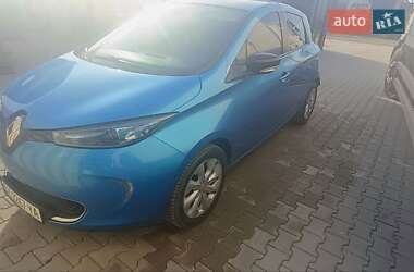 Хэтчбек Renault Zoe 2017 в 