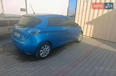Хэтчбек Renault Zoe 2017 в 