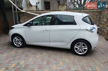 Хетчбек Renault Zoe 2018 в 