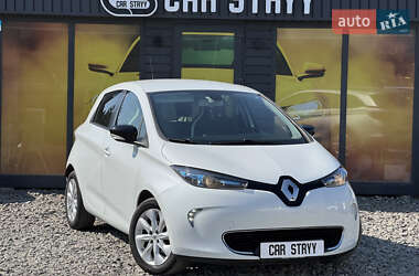 Хэтчбек Renault Zoe 2016 в 