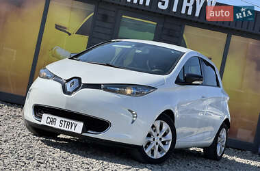 Хэтчбек Renault Zoe 2016 в 