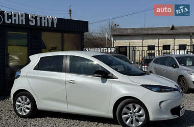 Хэтчбек Renault Zoe 2016 в 