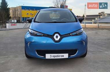 Хэтчбек Renault Zoe 2019 в 