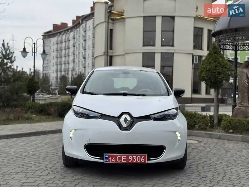 Хетчбек Renault Zoe 2018 в 