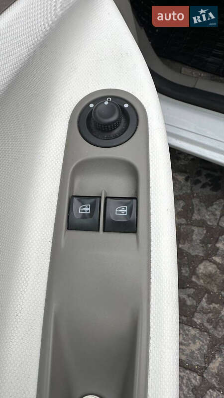 Хэтчбек Renault Zoe 2018 в Хмельницком