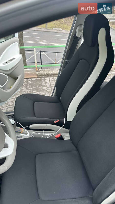 Хэтчбек Renault Zoe 2018 в Хмельницком