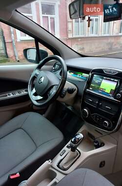 Хетчбек Renault Zoe 2015 в Івано-Франківську