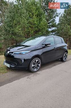 Хэтчбек Renault Zoe 2019 в 