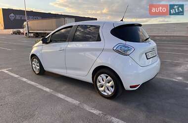 Хэтчбек Renault Zoe 2018 в 