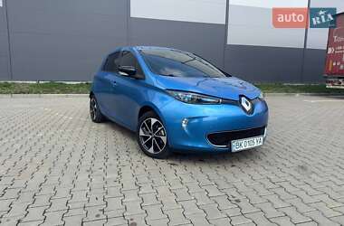Хэтчбек Renault Zoe 2018 в 