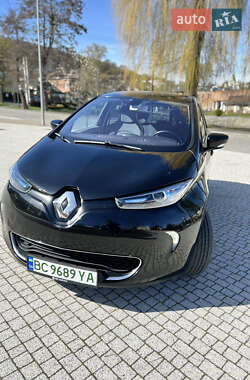Хэтчбек Renault Zoe 2014 в 