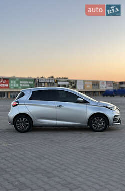 Хэтчбек Renault Zoe 2021 в 