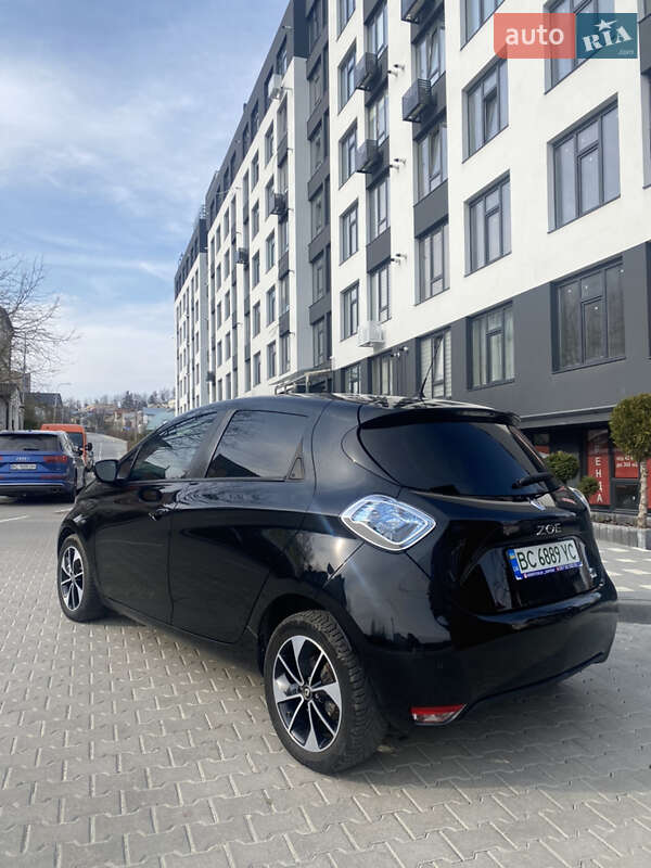 Хэтчбек Renault Zoe 2017 в Трускавце