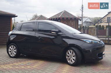 Хетчбек Renault Zoe 2013 в 