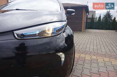Хетчбек Renault Zoe 2013 в 
