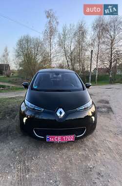 Хэтчбек Renault Zoe 2015 в 