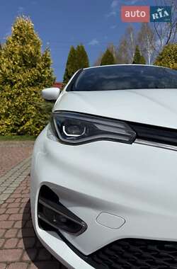 Хэтчбек Renault Zoe 2020 в 