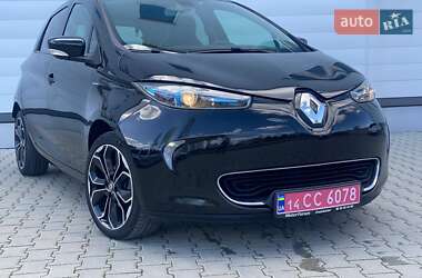 Хэтчбек Renault Zoe 2019 в 