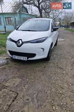 Хэтчбек Renault Zoe 2017 в 