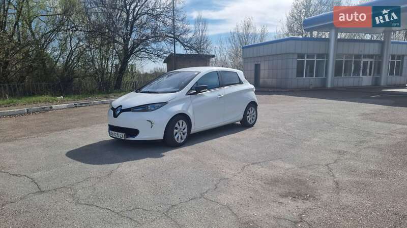 Хетчбек Renault Zoe 2013 в 